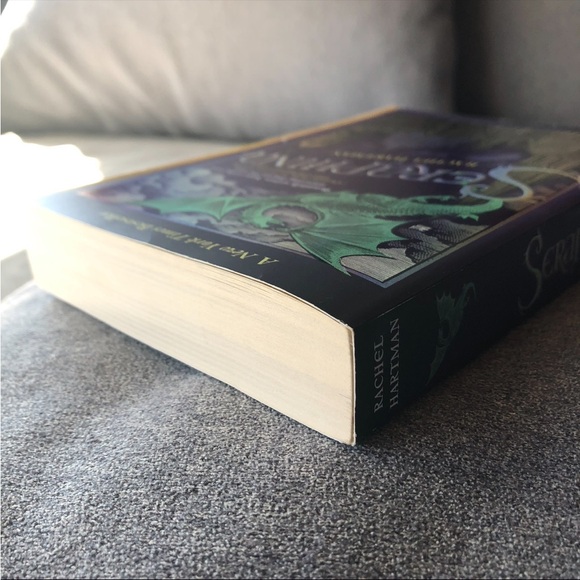 Seraphina ~ Rachel Hartman ~ Paperback ~ Young Adult - Picture 5 of 6